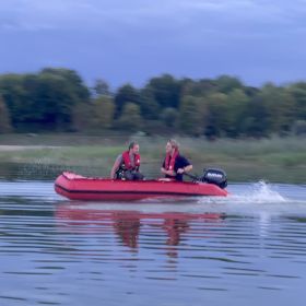 – Boot Gruppe und Rettungsschwimmer übten am Breitenauer See (© Freiwillige Feuerwehr Obersulm)