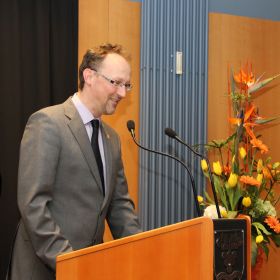 Einführung durch BM T. Schmidt