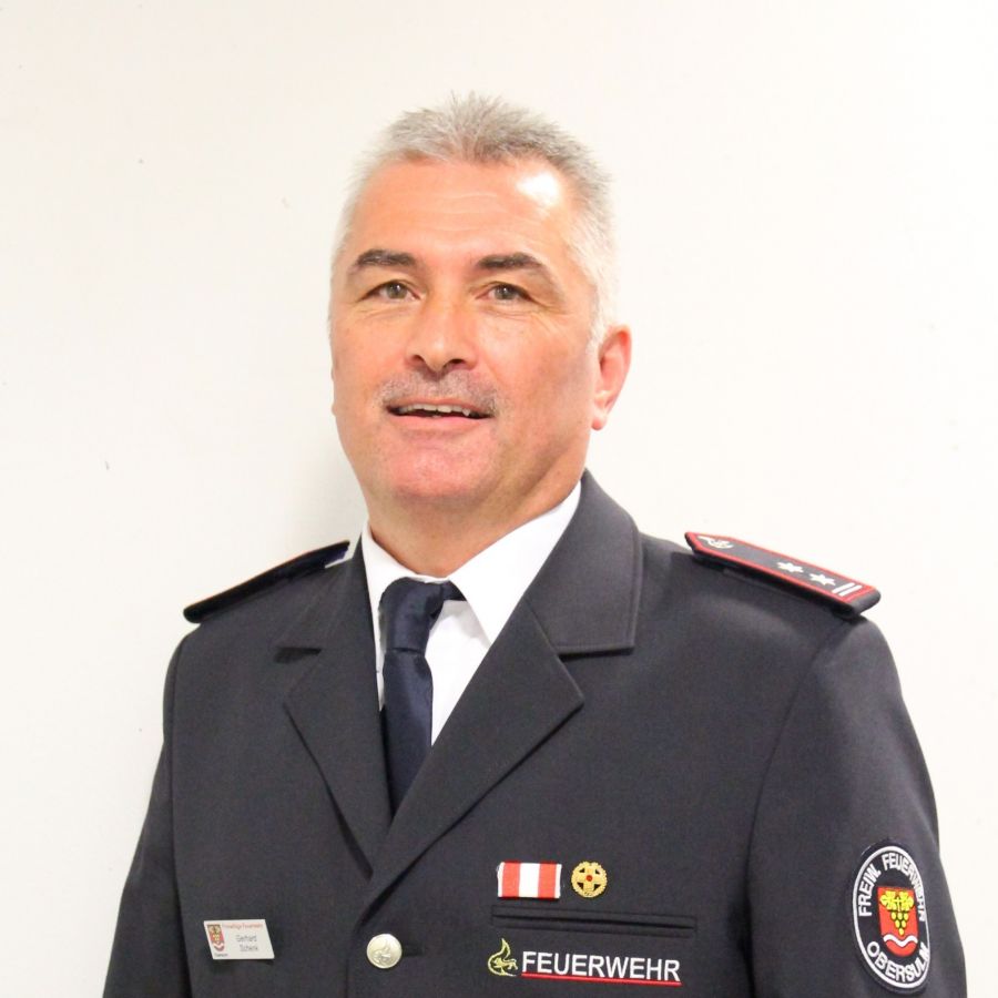 Gerhard Schenk,Kommandant (© Freiwillige Feuerwehr Obersulm) Gerhard Schenk,Kommandant (© Freiwillige Feuerwehr Obersulm)