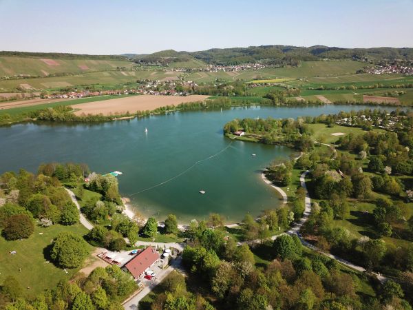 Wein am See (Foto: Linnebach)