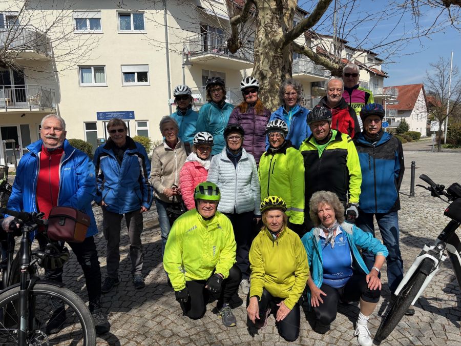 – Zusammen Radeln macht Spaß! (Foto Gemeinde) – Zusammen Radeln macht Spaß! (Foto Gemeinde)