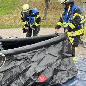 (© Freiwillige Feuerwehr Obersulm) (© Freiwillige Feuerwehr Obersulm)