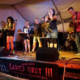 Ladies First rocks