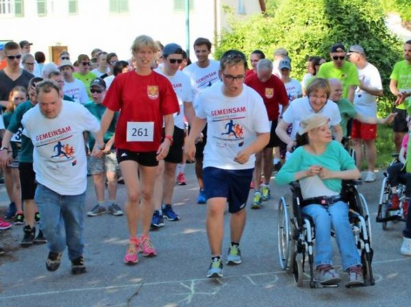 Gemeinsam in Bewegung (Foto Doettling)