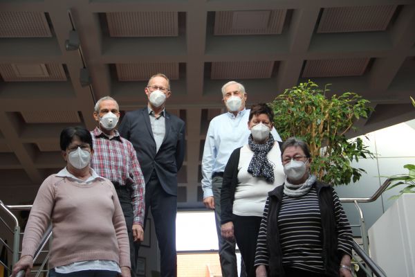  – Von links nach rechts: Unten: I. Raichle, A. Kuder, Mitte: E. Biber, M. Horvath, Oben: BM T. Schmidt, G. Vogt (Foto. Gemeinde Obersulm)